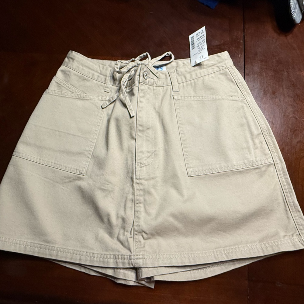 Women's Tan Skort